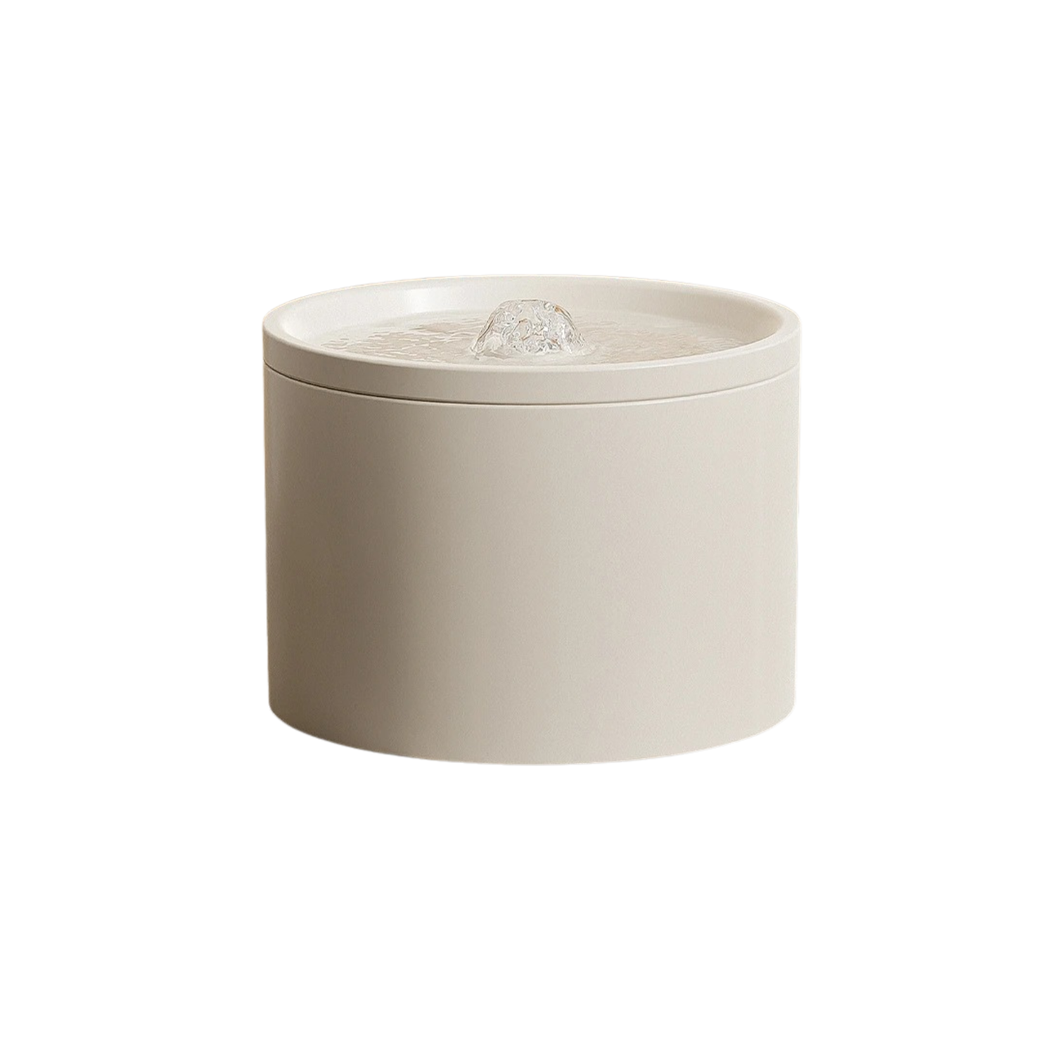 Fontaine en céramique blanche pour chien avec collerette d’eau et silence filtration.