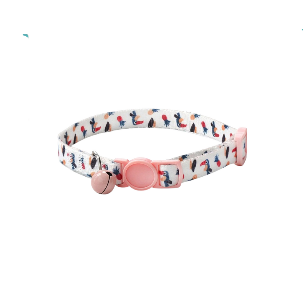 Collier pour chat blanc motifs perroquets avec clochette rose, adapté chien aussi.