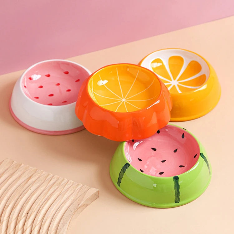 Gamelle en céramique couleur citrouille, pastèque, orange et fraise pour chien, assortie à collier et laisse.