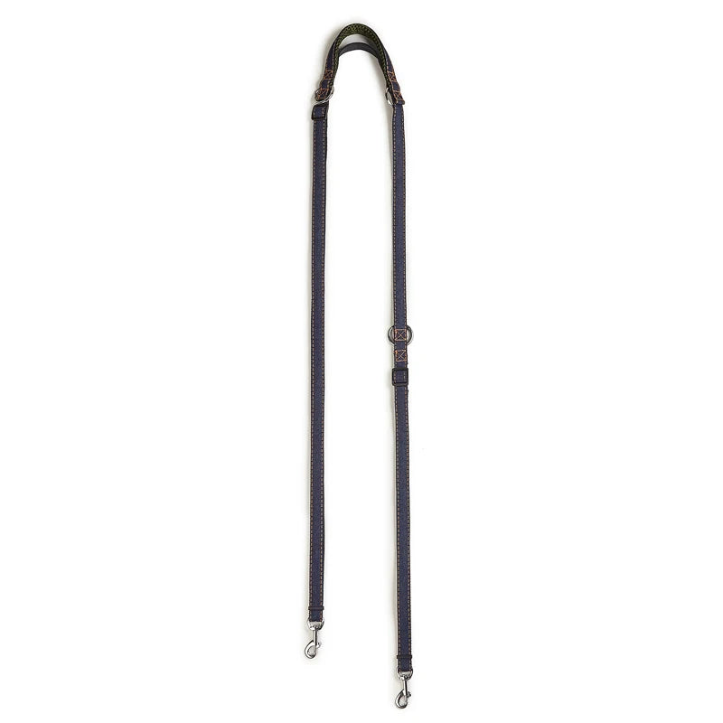 Laisse double noire en cuir avec deux mousquetons pour chien.